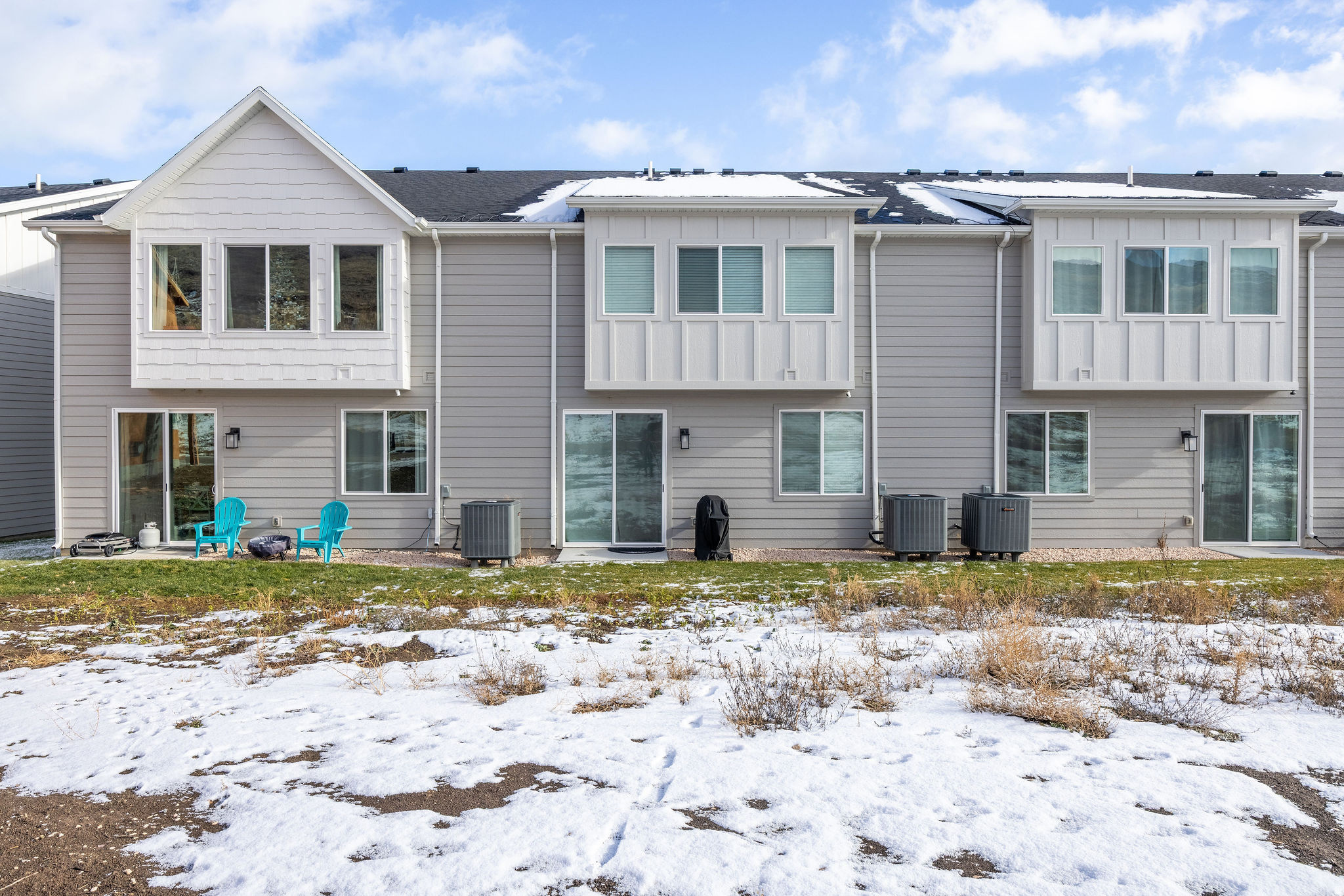 PARADISE PARKWAY - Residential