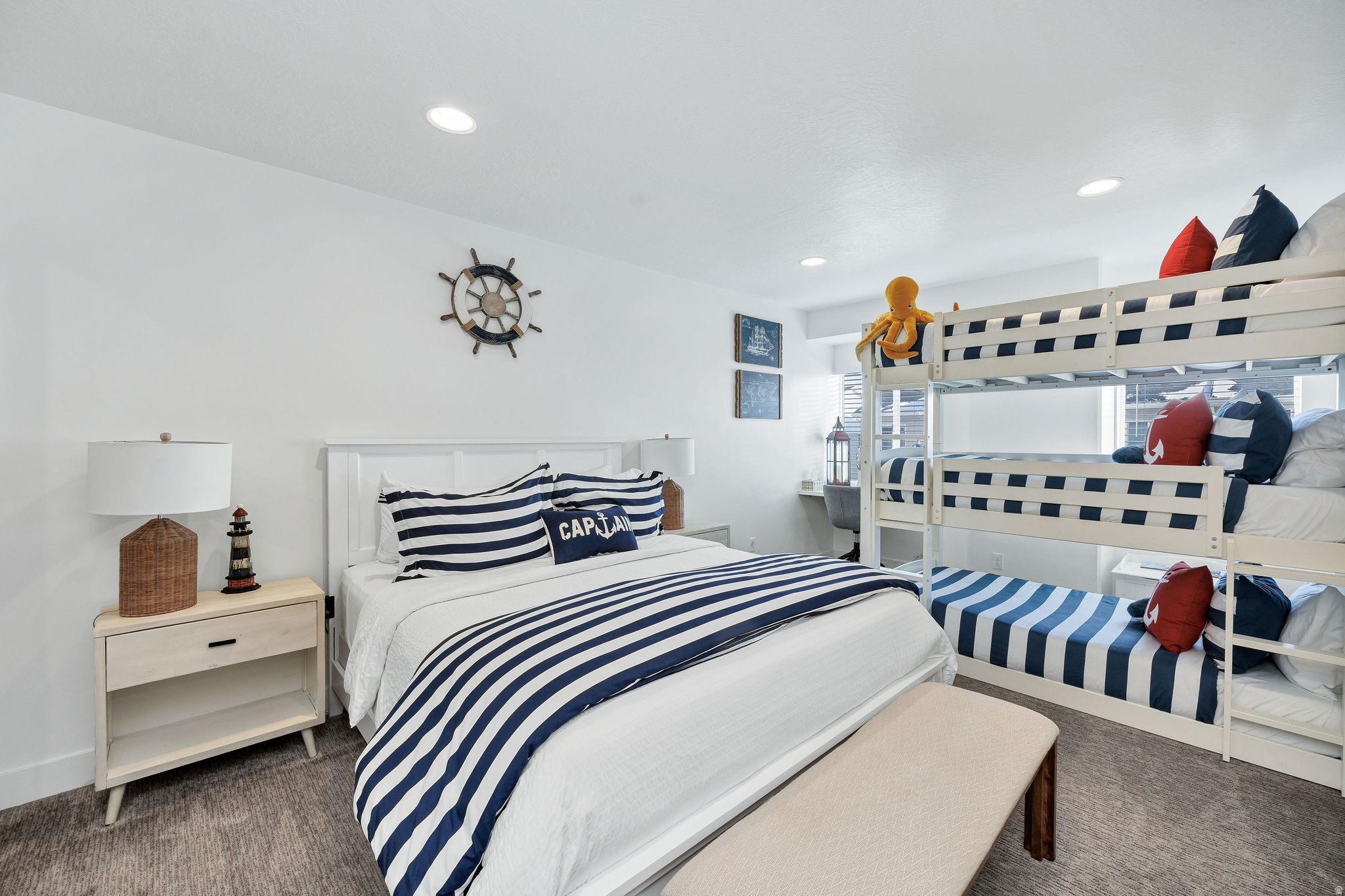 PARADISE PARKWAY - Residential