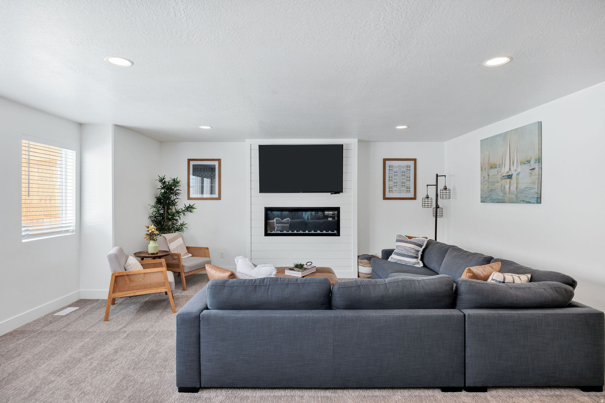 PARADISE PARKWAY - Residential