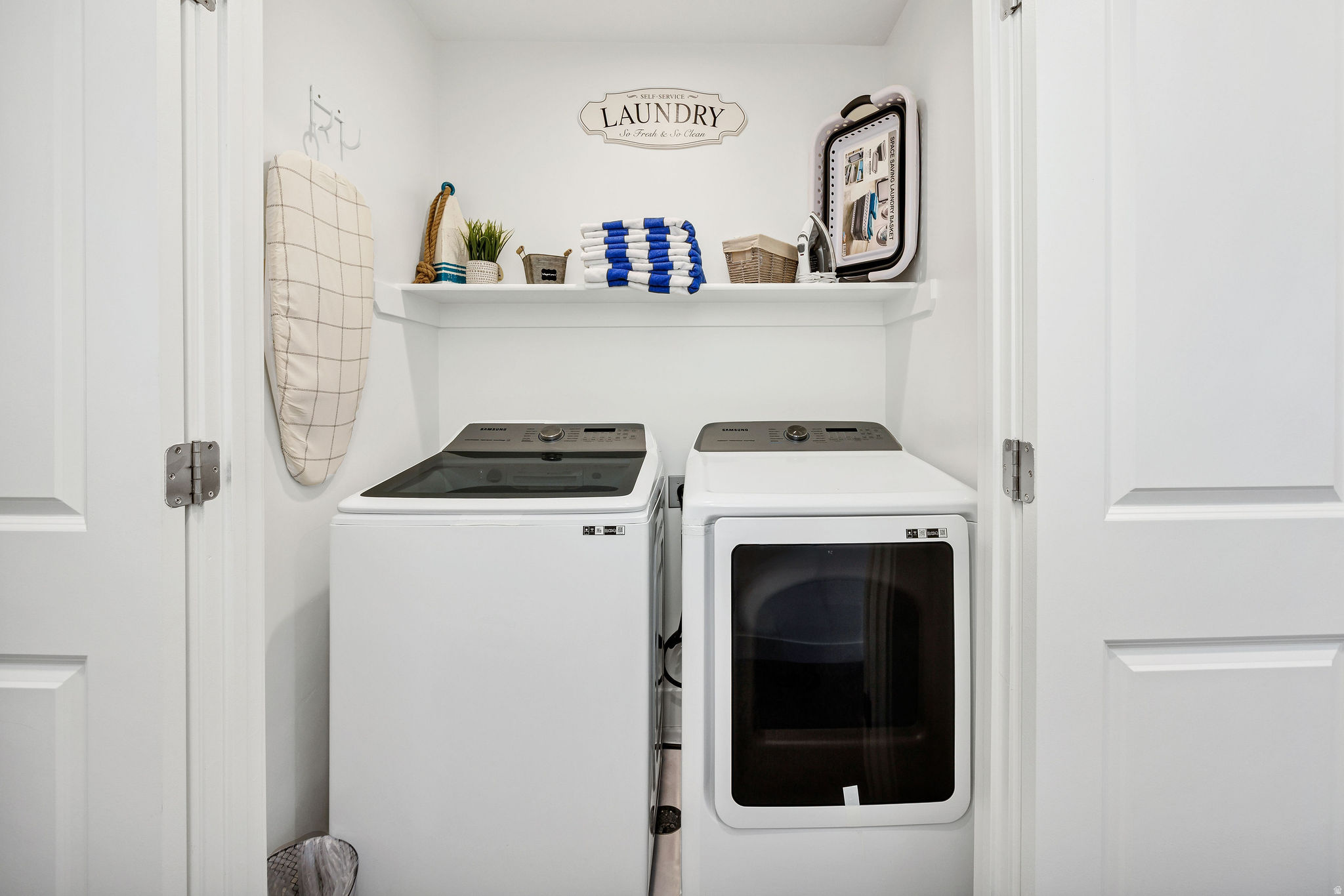 PARADISE PARKWAY - Residential