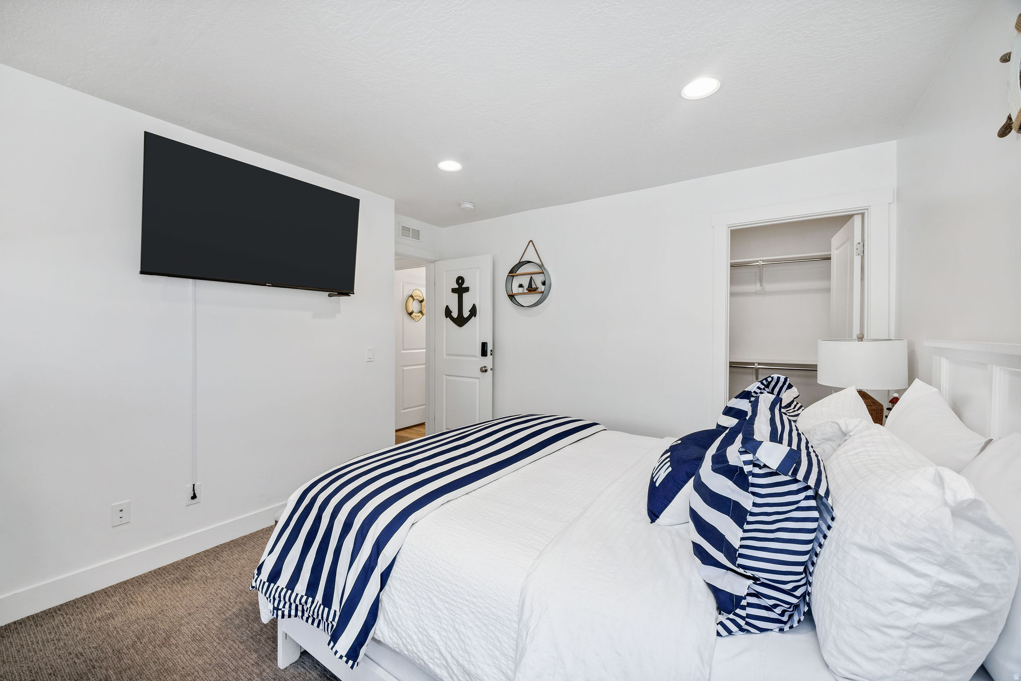 PARADISE PARKWAY - Residential