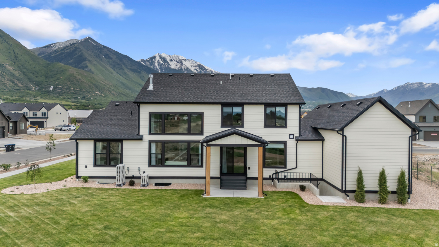 VIRIDIAN - Residential