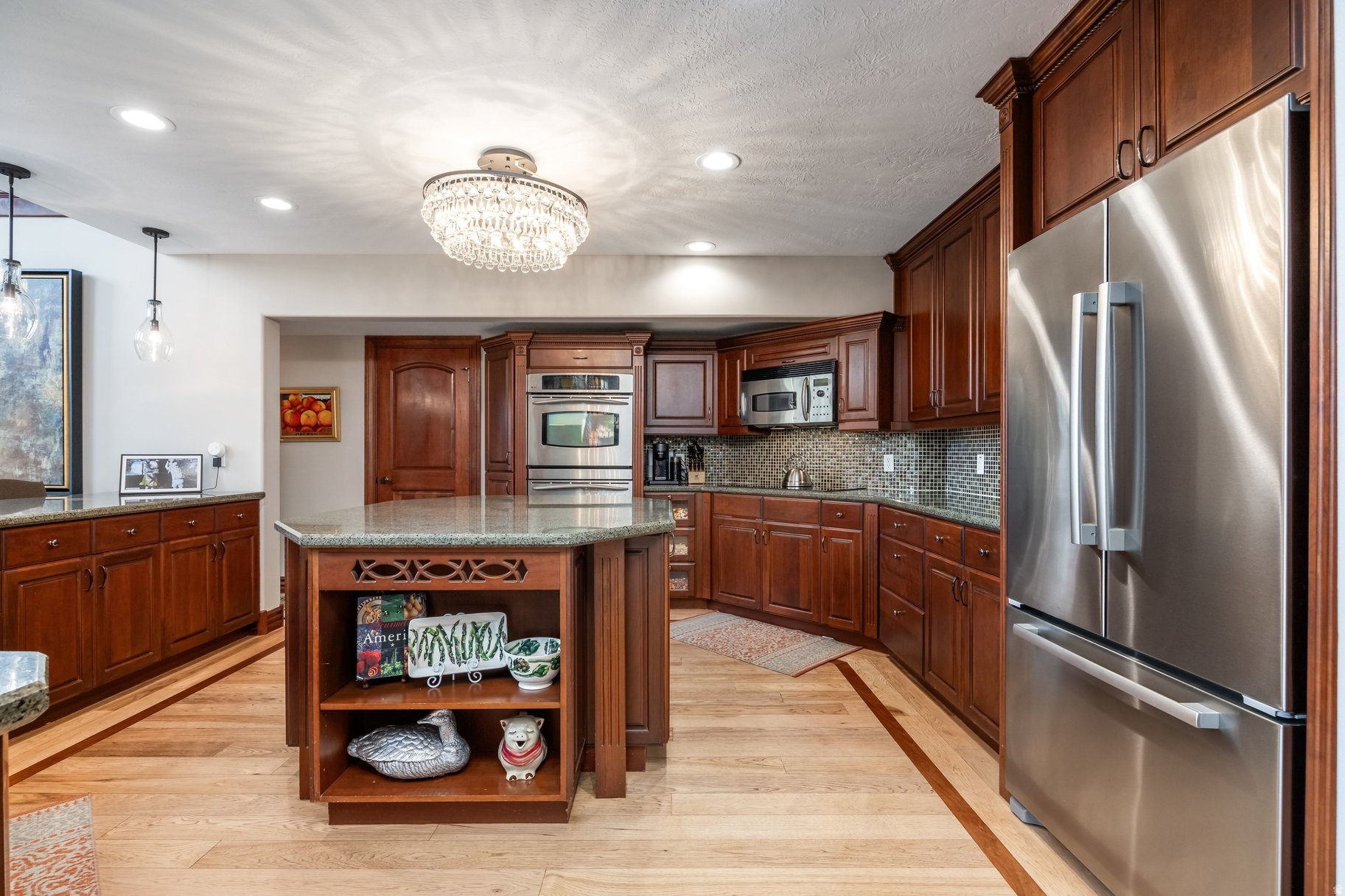 COTTONWOOD AT WHEELER FARM - Residential