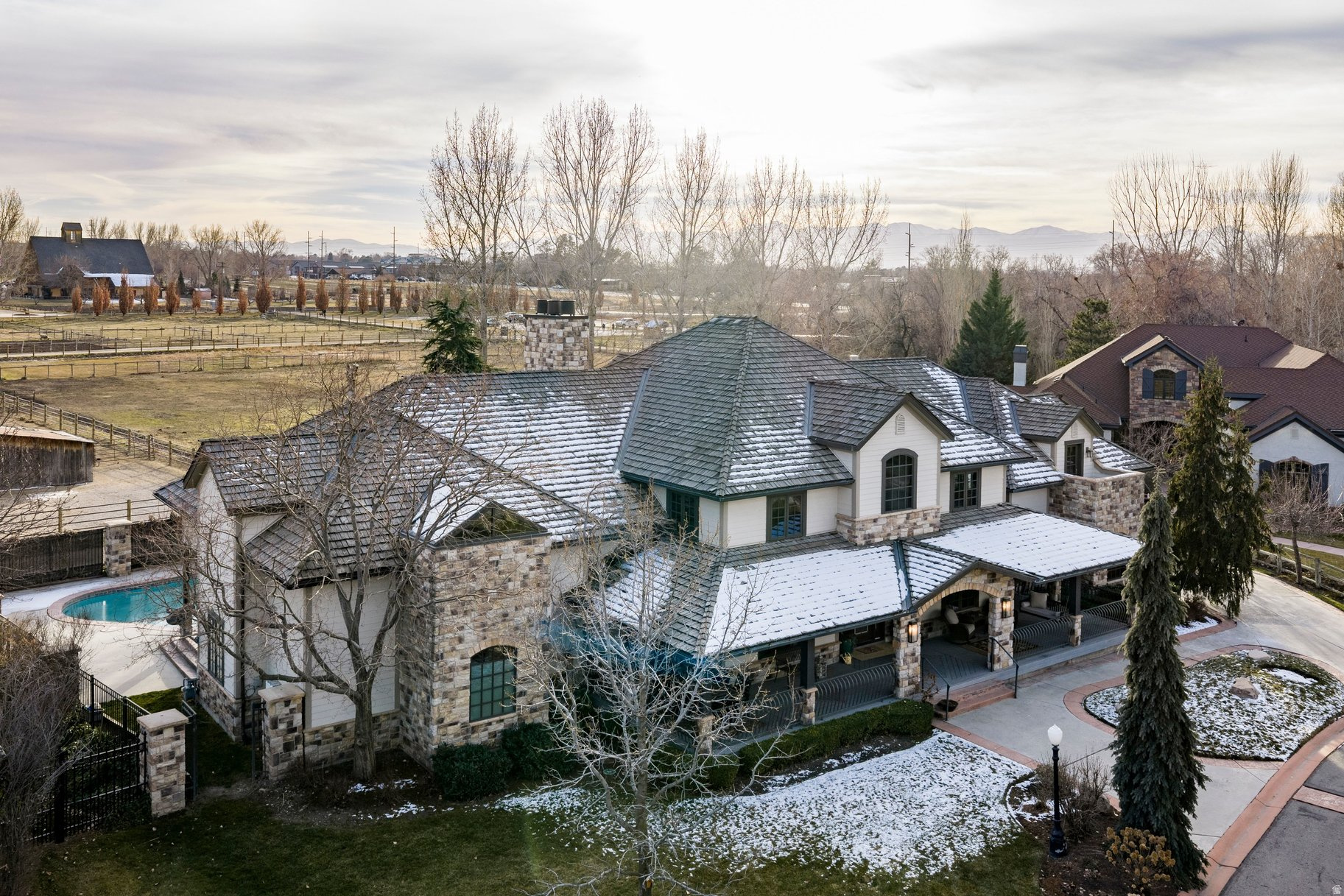 COTTONWOOD AT WHEELER FARM - Residential
