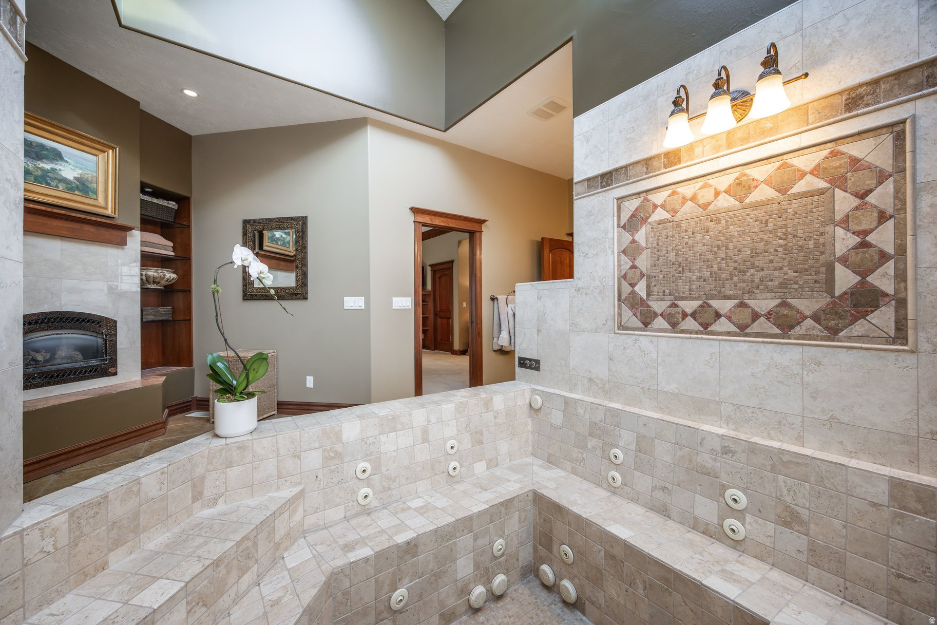 COTTONWOOD AT WHEELER FARM - Residential