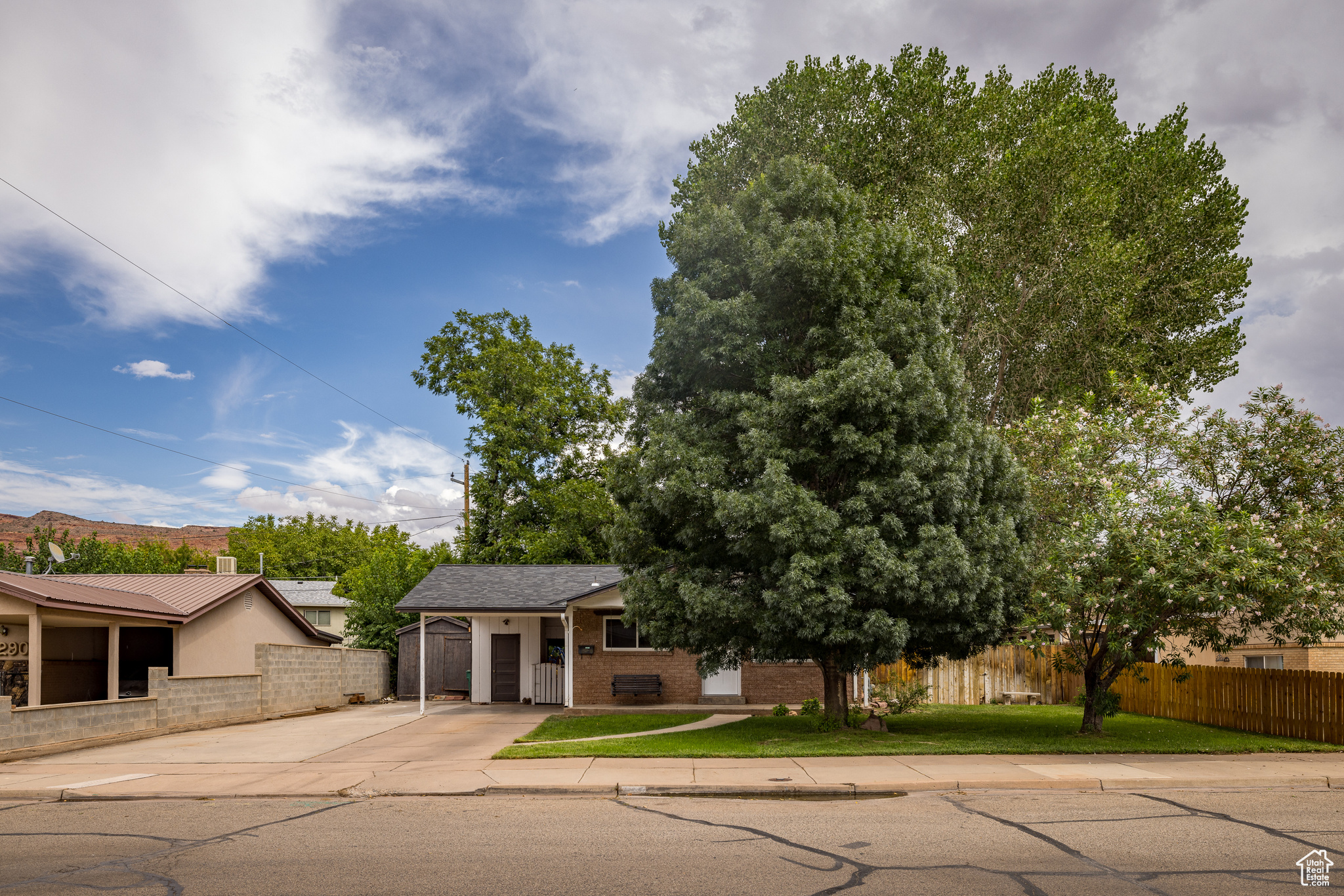 EMERALD - Residential
