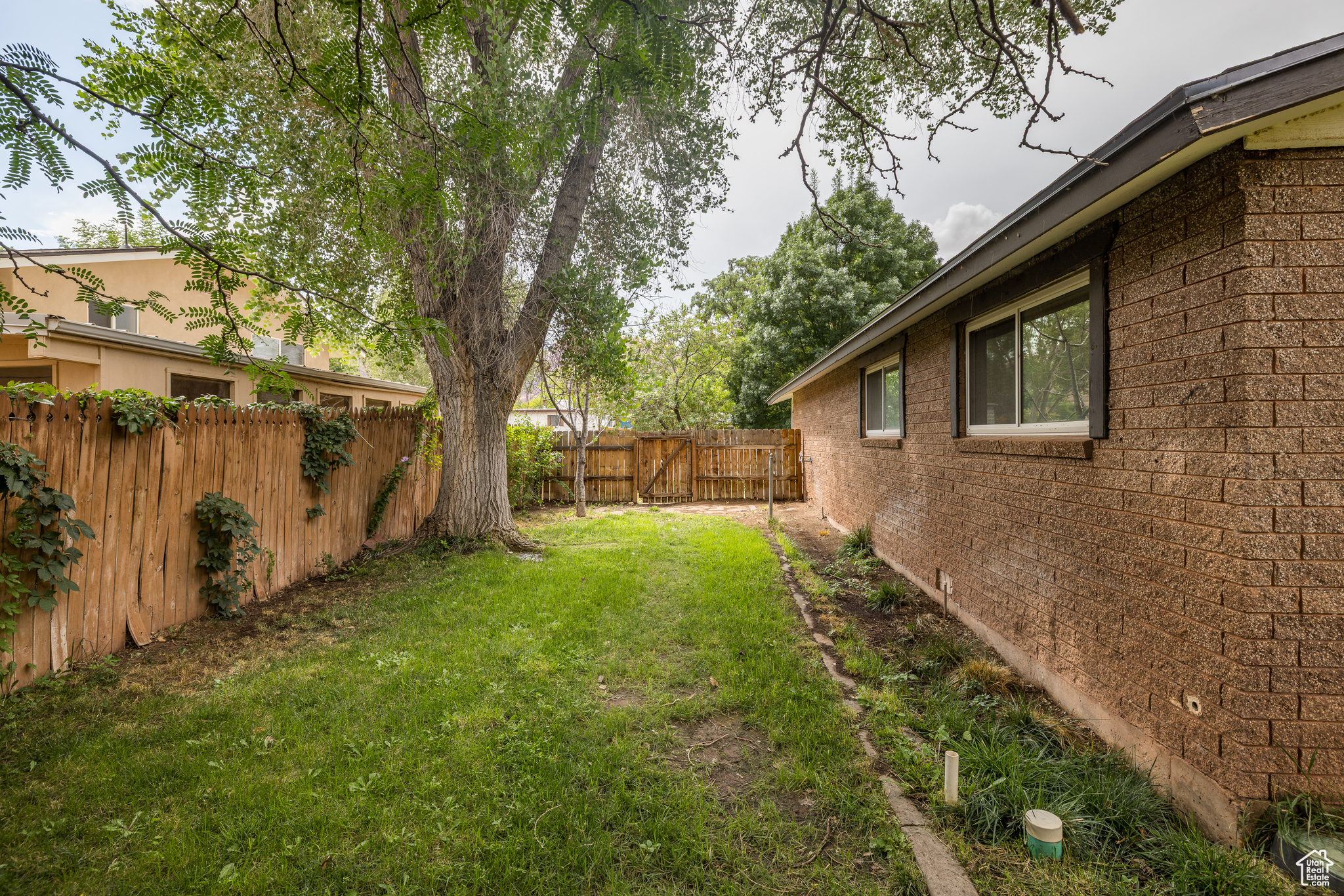 EMERALD - Residential