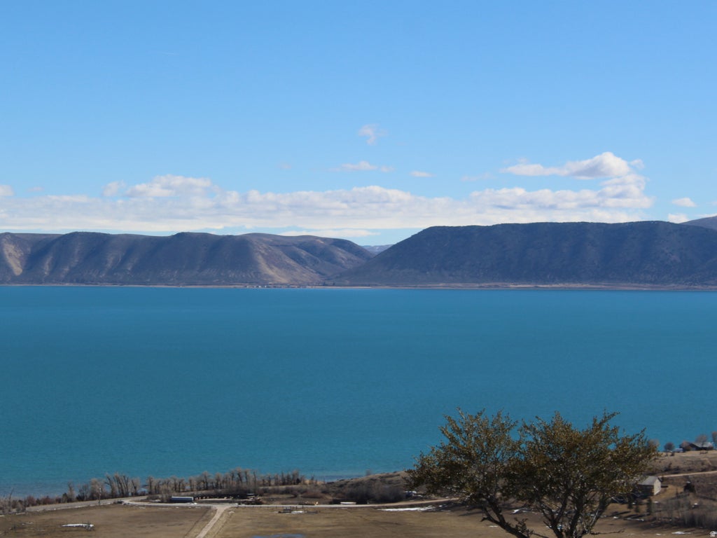 Photo of 997 W CISCO RUN N, Garden City, UT 84028 (MLS # 2183595)