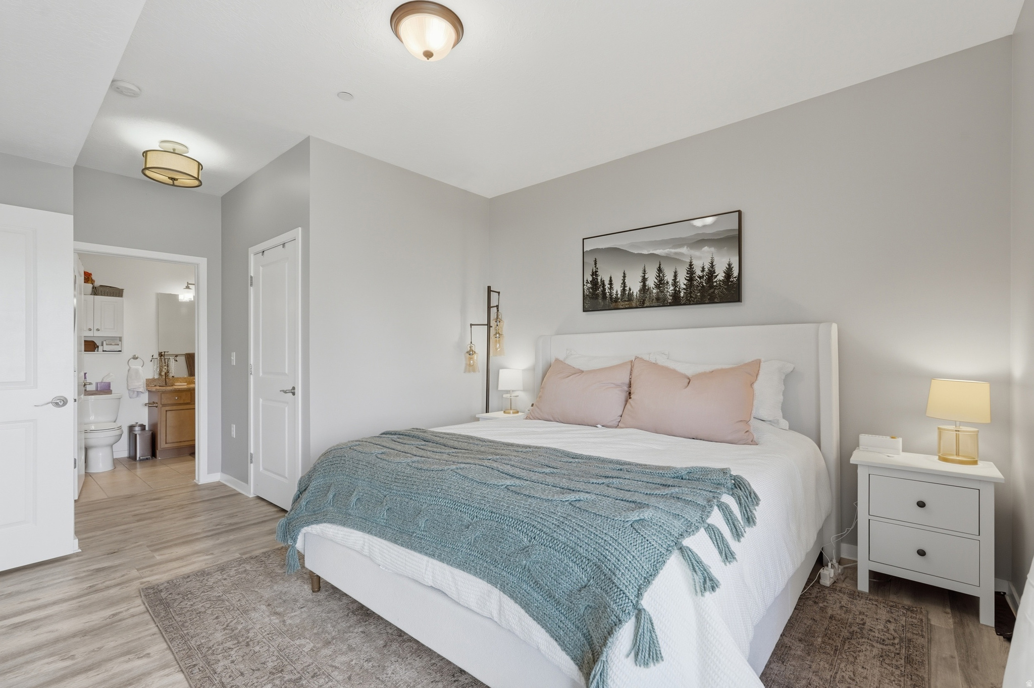 CENTRAL POINTE - Residential