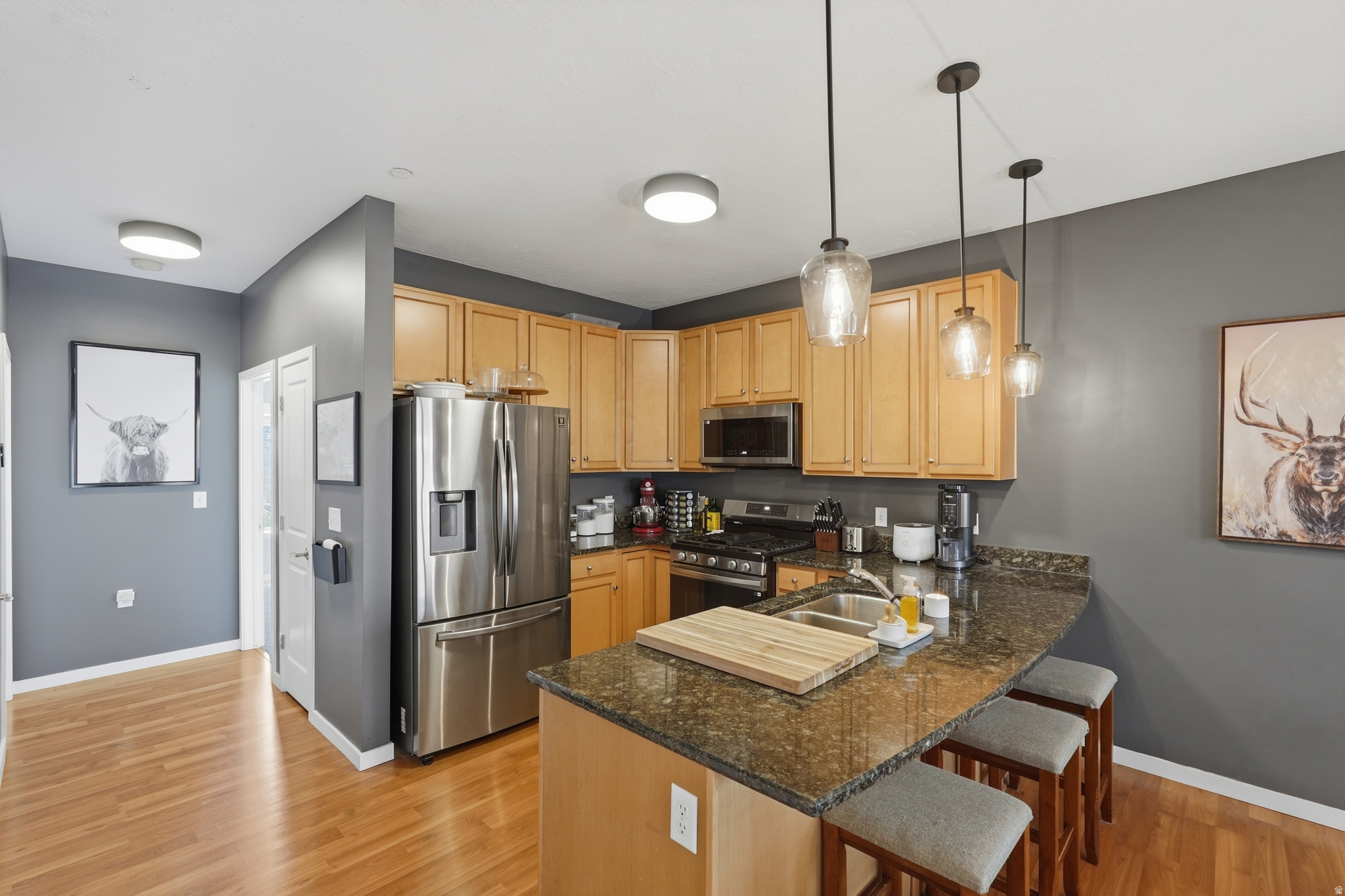 CENTRAL POINTE - Residential