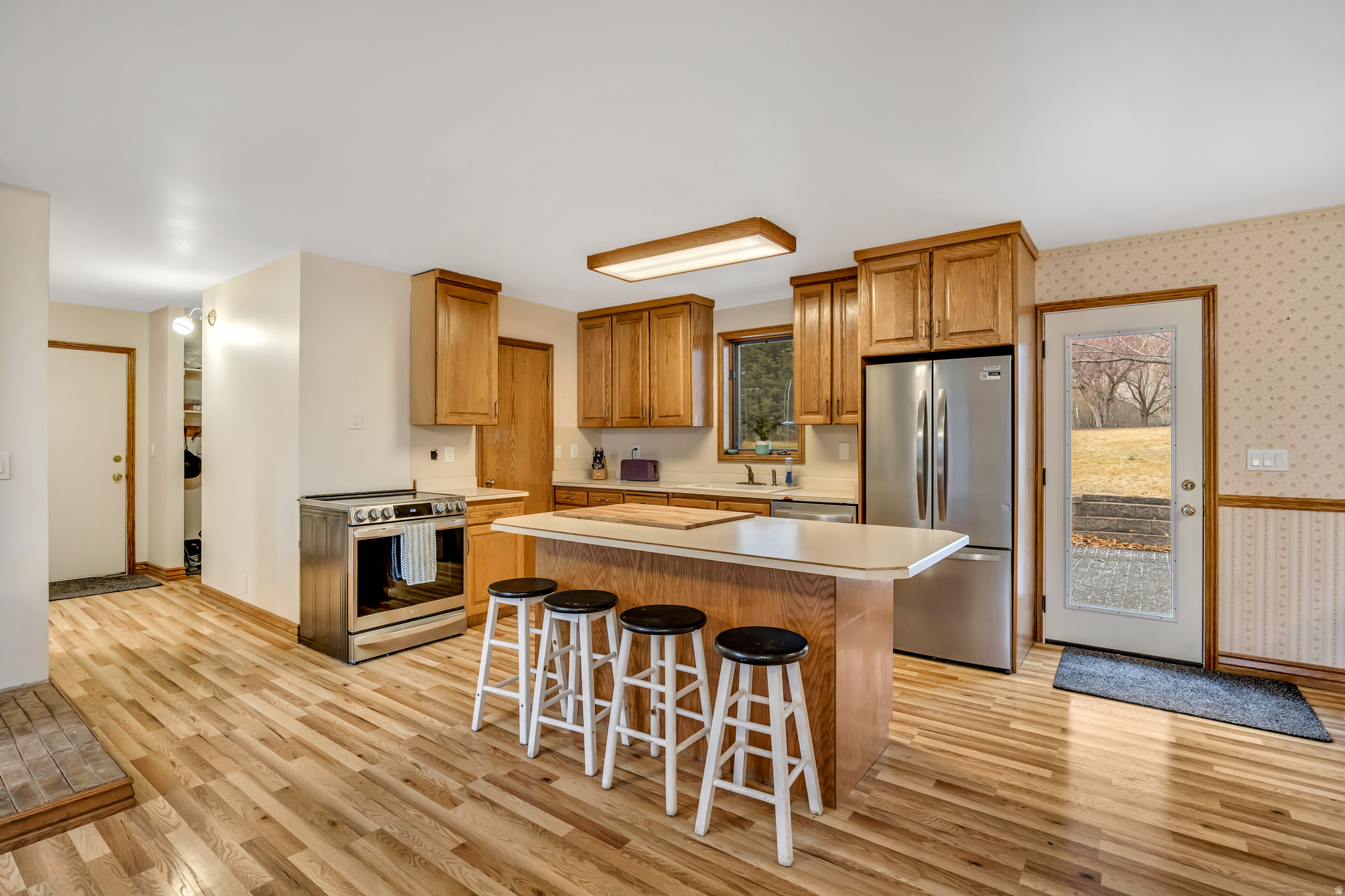 ALPINE VILLAGE - Residential