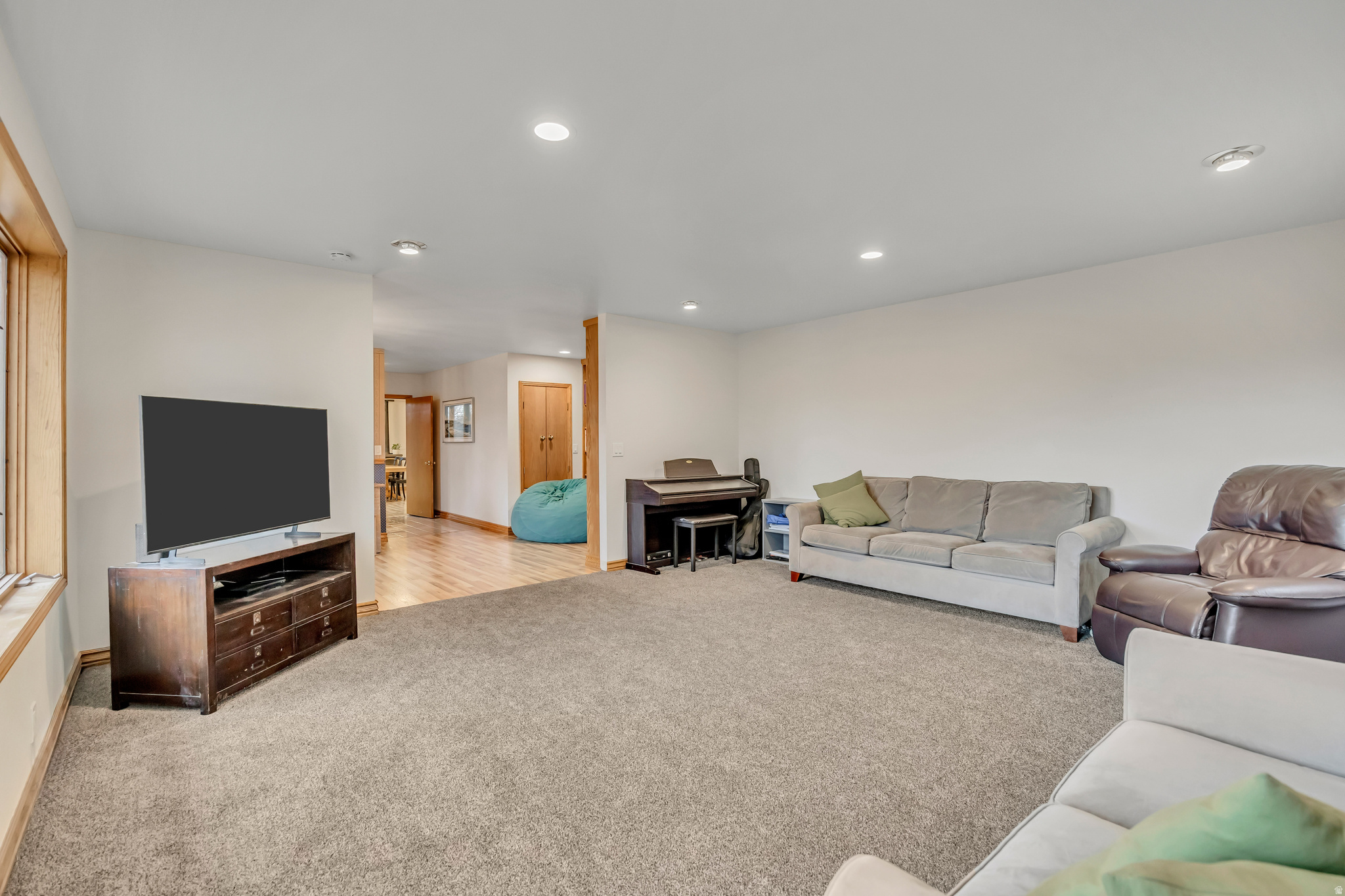 ALPINE VILLAGE - Residential