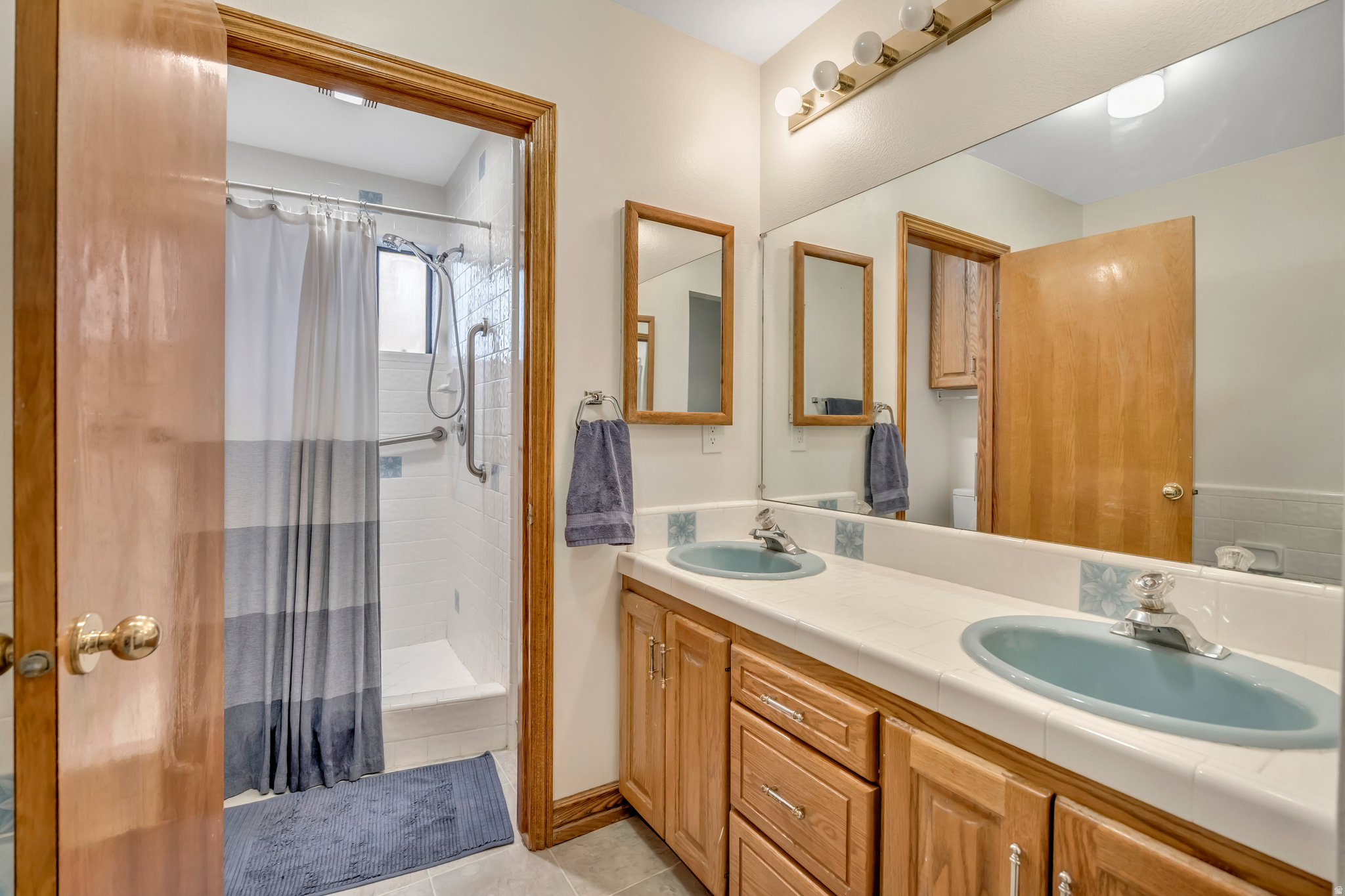 ALPINE VILLAGE - Residential