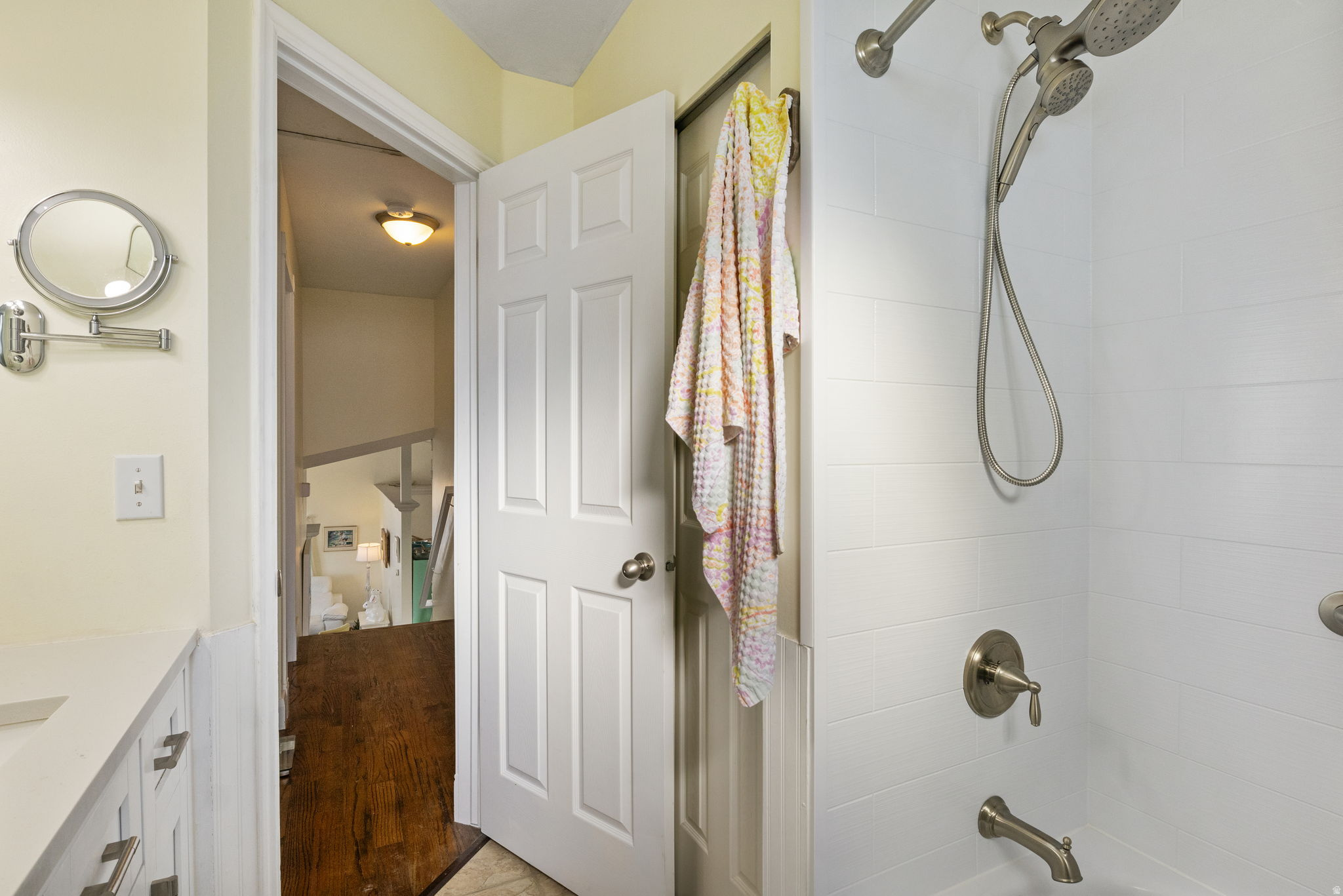 HIGH MEADOWS - Residential