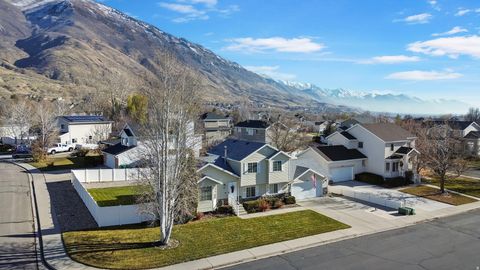 Tiny photo for 9976 N OAK RD W, Cedar Hills, UT 84062 (MLS # 2127413)