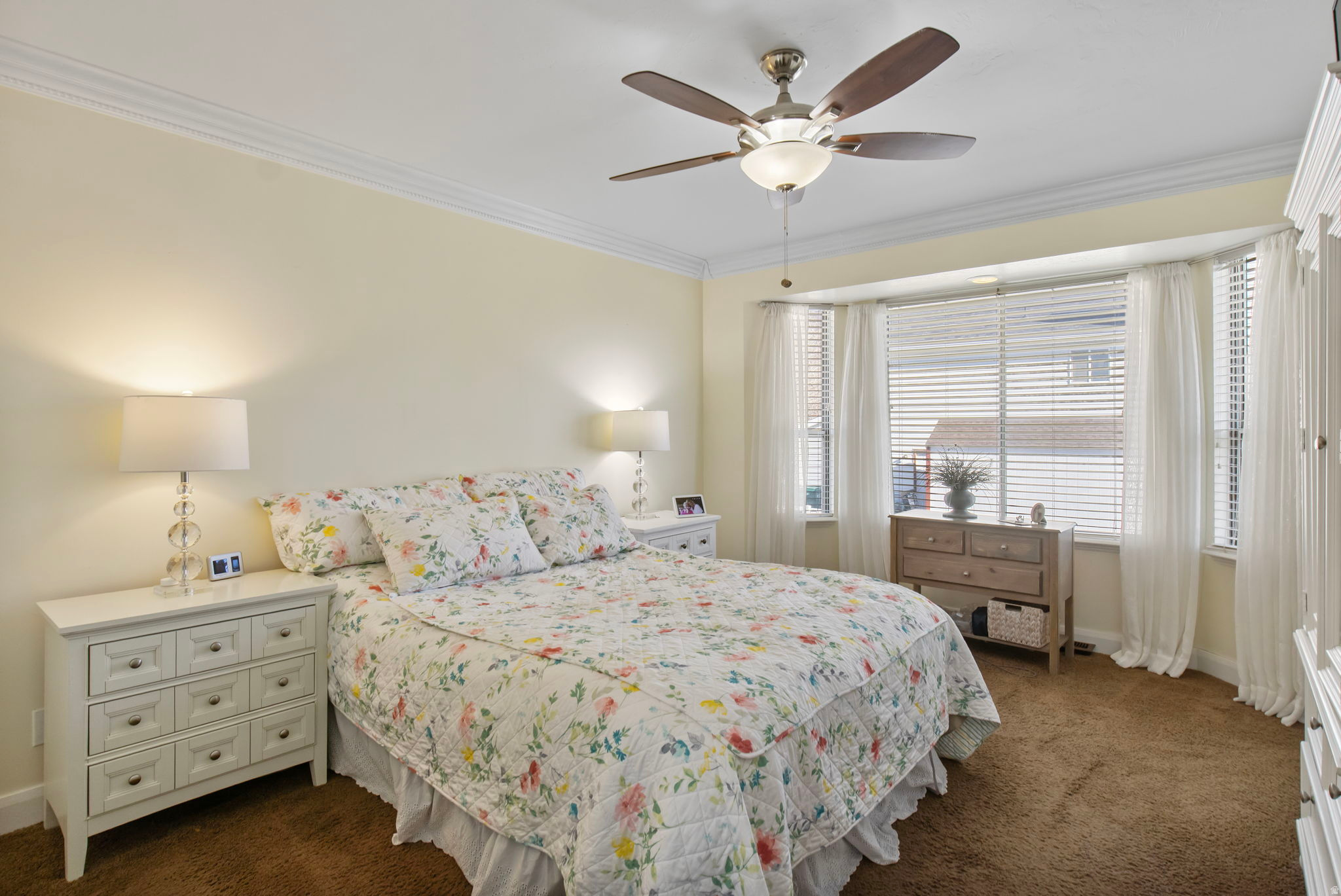 HIGH MEADOWS - Residential