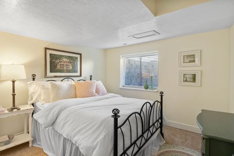 Tiny photo for 9976 N OAK RD W, Cedar Hills, UT 84062 (MLS # 2127413)