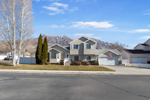 Tiny photo for 9976 N OAK RD W, Cedar Hills, UT 84062 (MLS # 2127413)