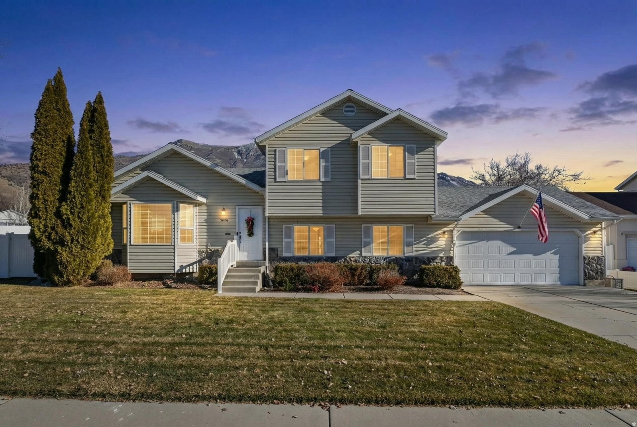 HIGH MEADOWS - Residential