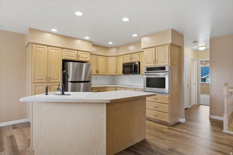 Tiny photo for 84 BELMORE DR, Kaysville, UT 84037 (MLS # 2179894)