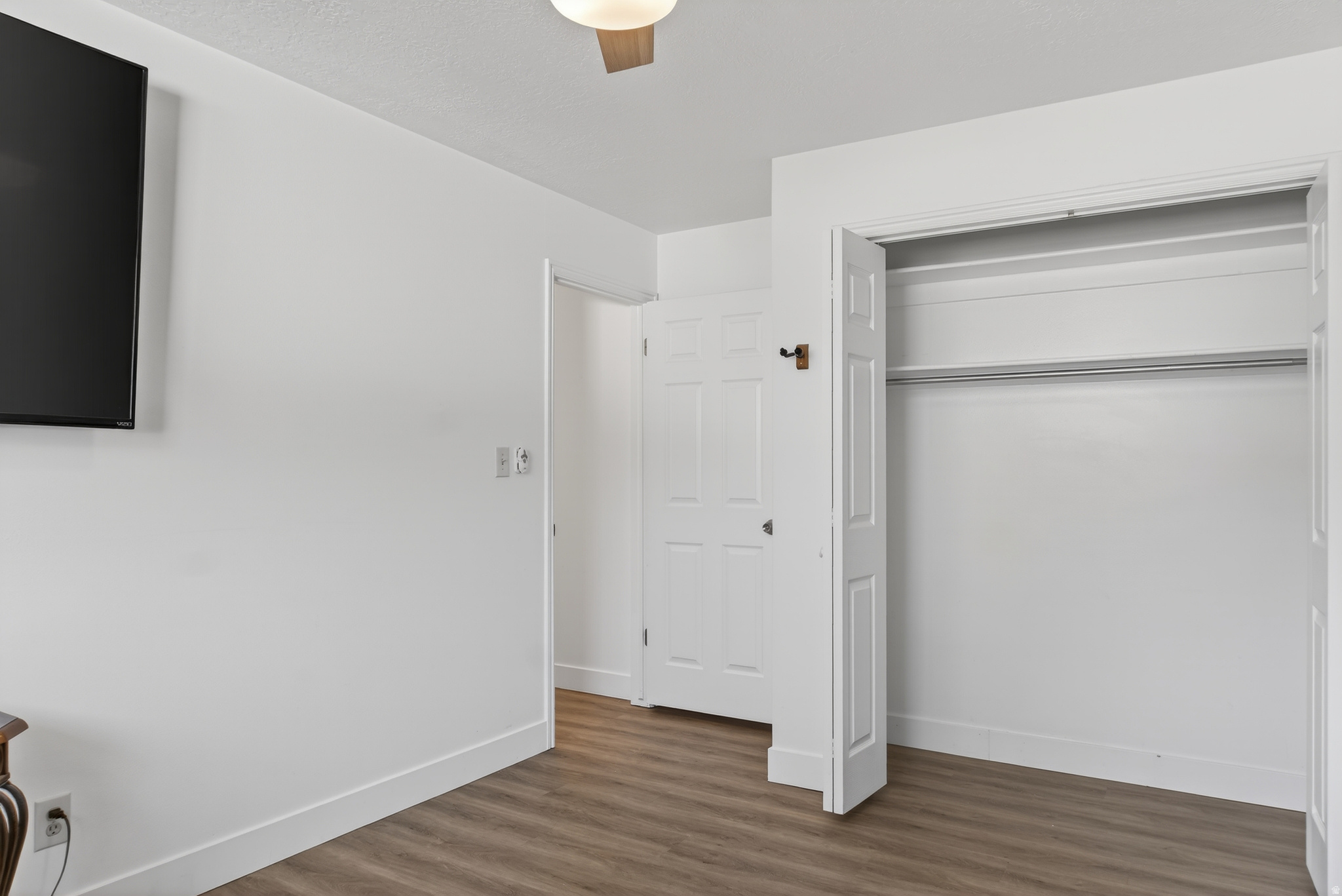 SUMSION VALLEY-VIEW - Residential