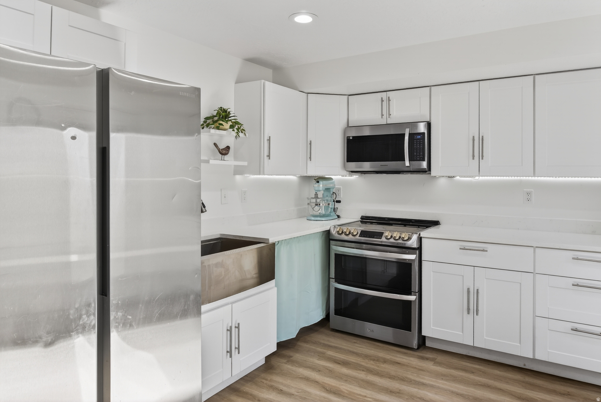 SUMSION VALLEY-VIEW - Residential