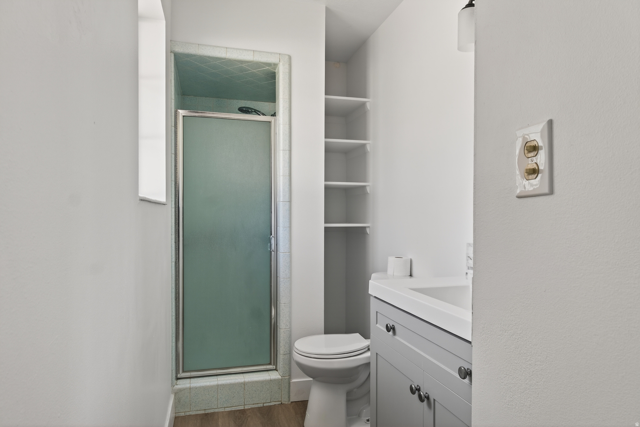 SUMSION VALLEY-VIEW - Residential