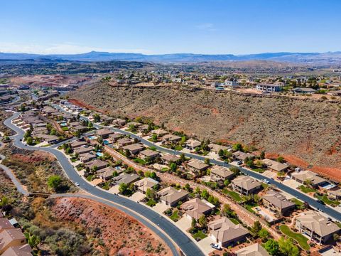 Tiny photo for 24 S ARROYO DR, Saint George, UT 84790 (MLS # 2144935)