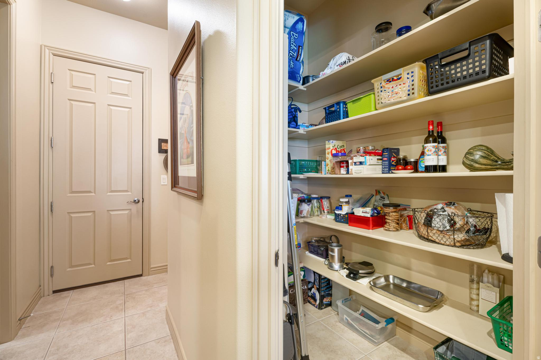 PRIMROSE POINTE 1 - Residential