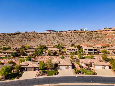 Tiny photo for 24 S ARROYO DR, Saint George, UT 84790 (MLS # 2144935)