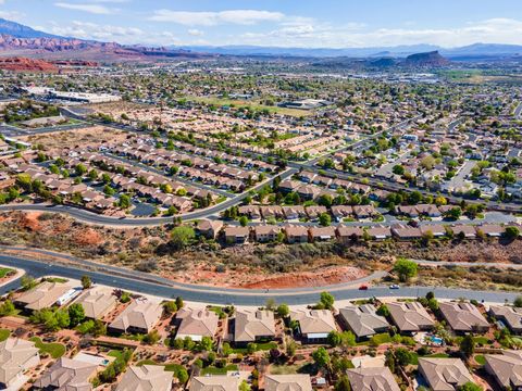 Tiny photo for 24 S ARROYO DR, Saint George, UT 84790 (MLS # 2144935)