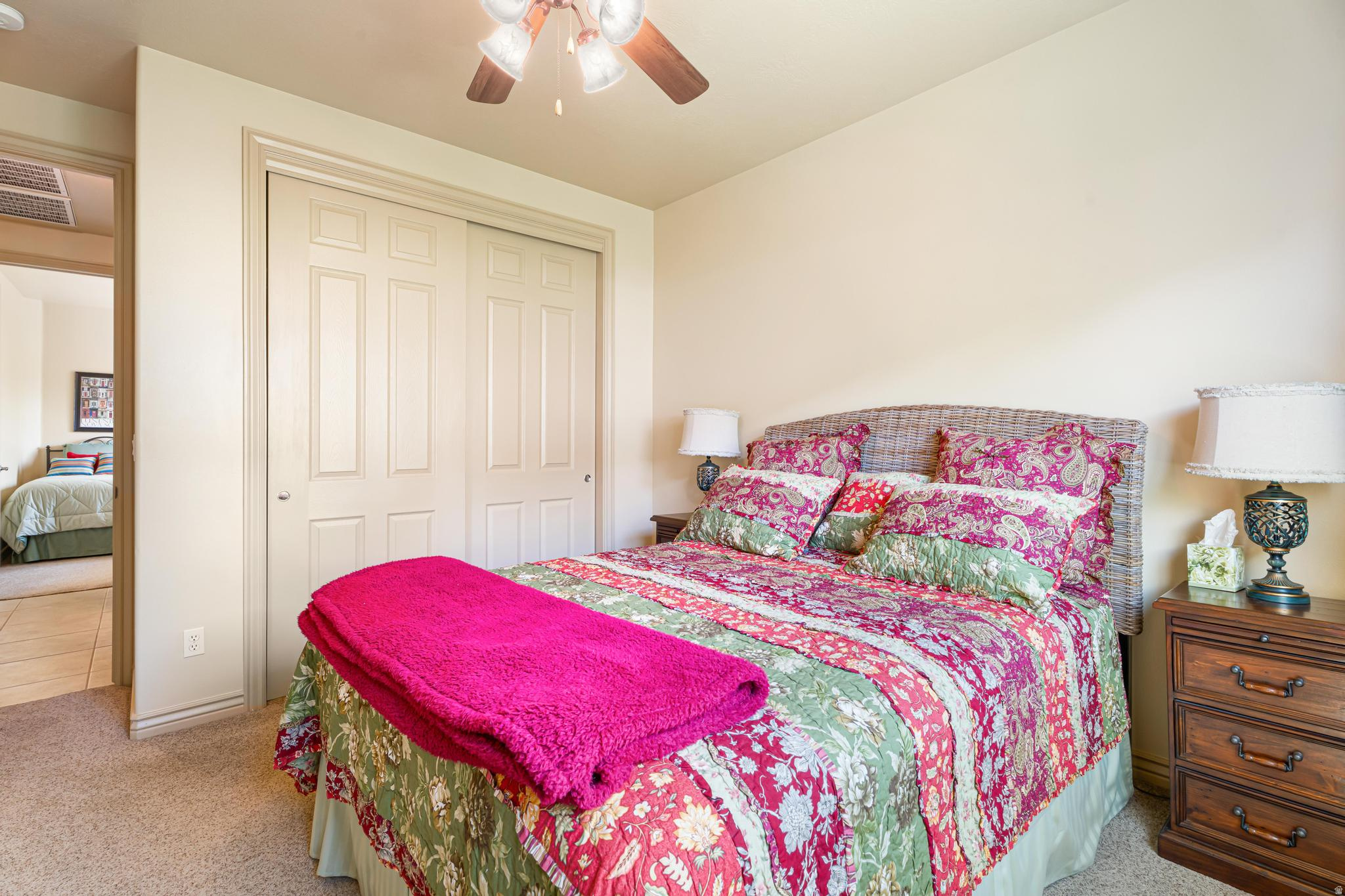 PRIMROSE POINTE 1 - Residential