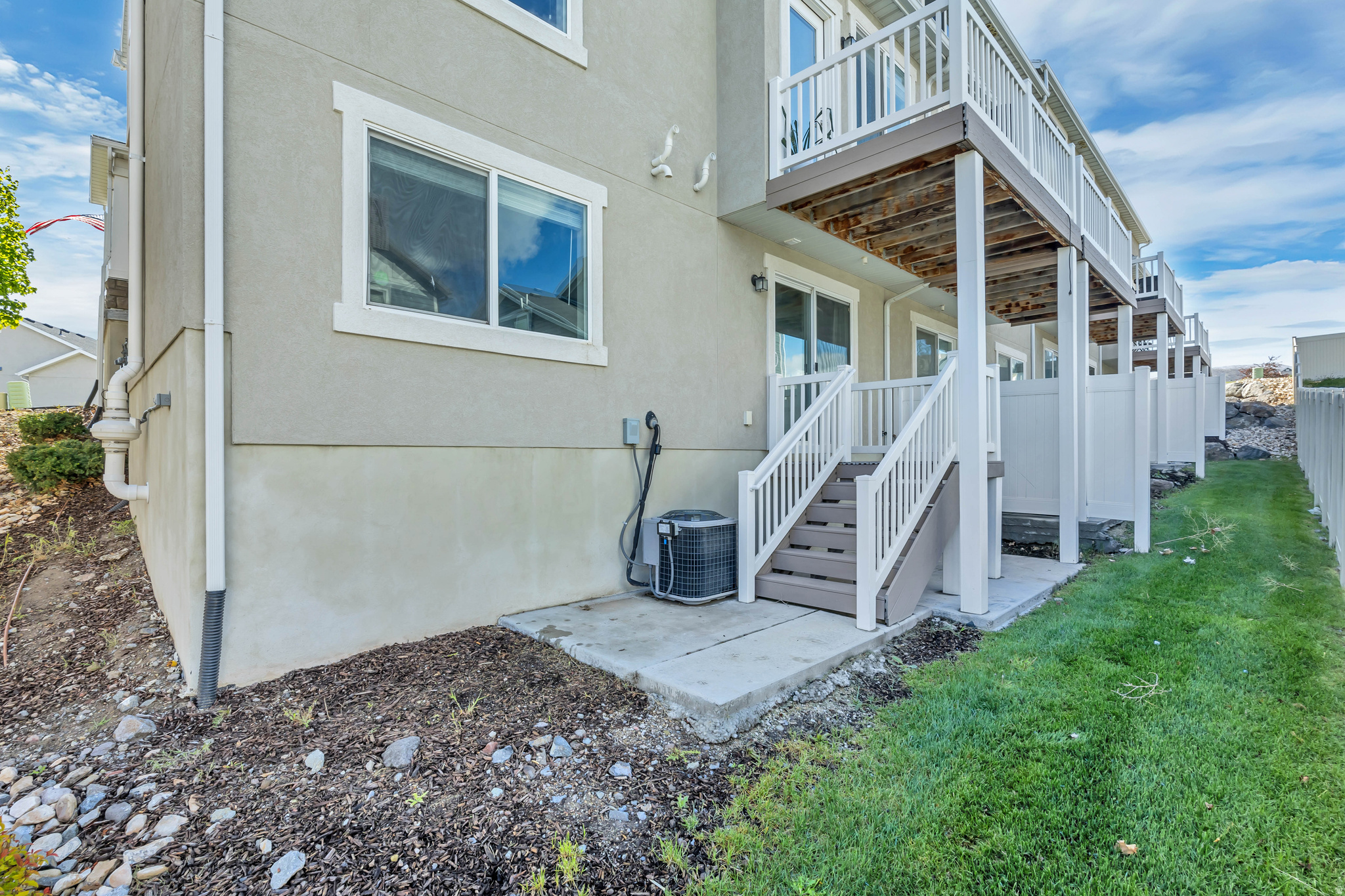 SKY RIDGE TOWNHOMES - Residential