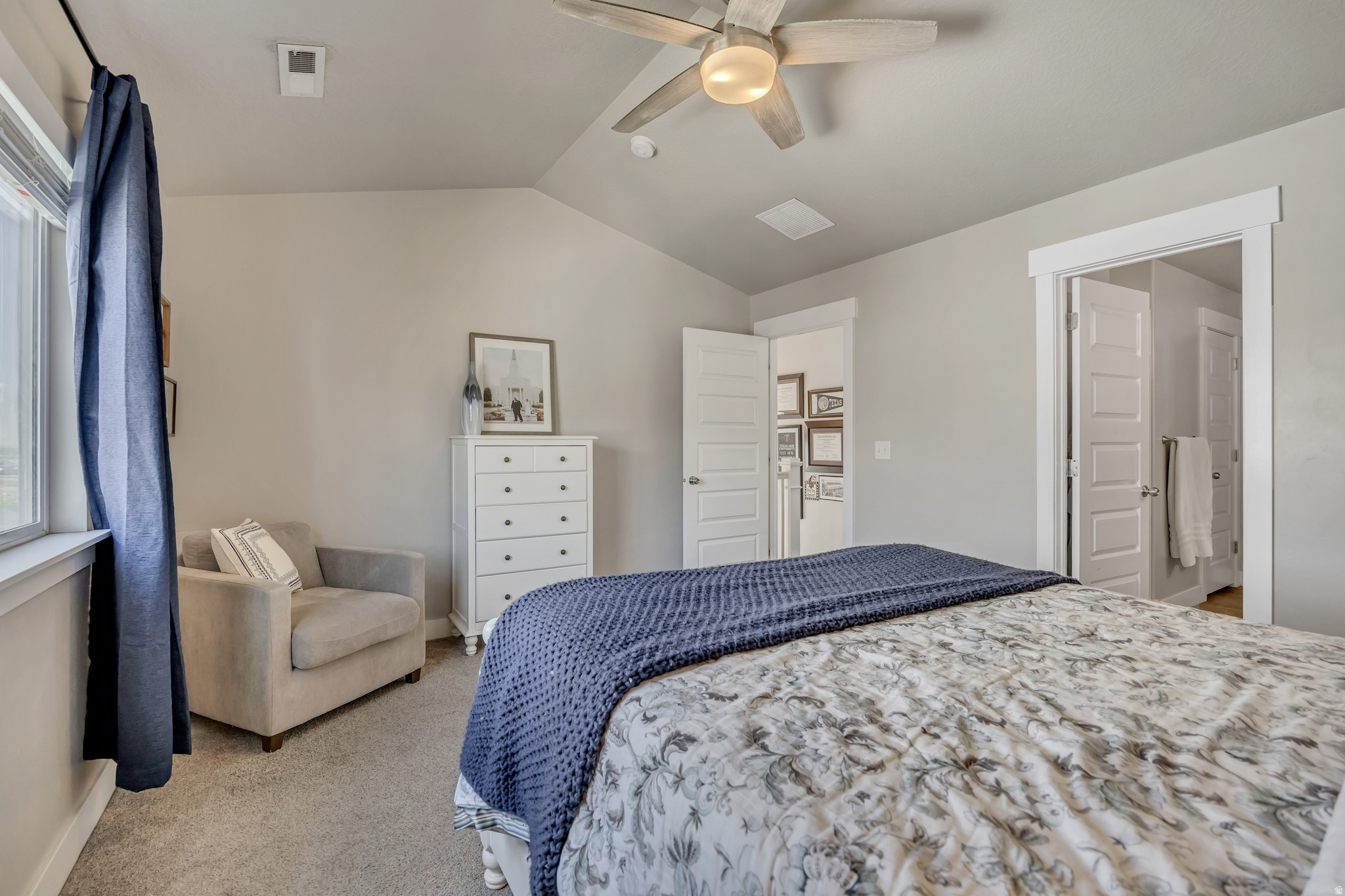 SKY RIDGE TOWNHOMES - Residential