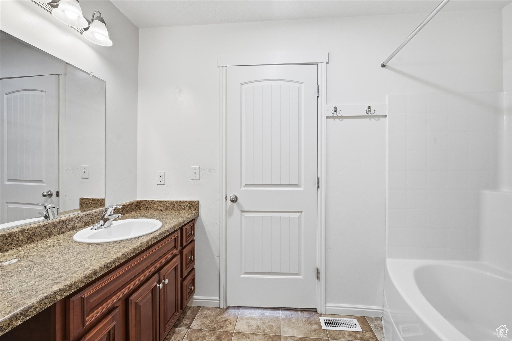 BRIDGERLAND MEADOWS - Residential