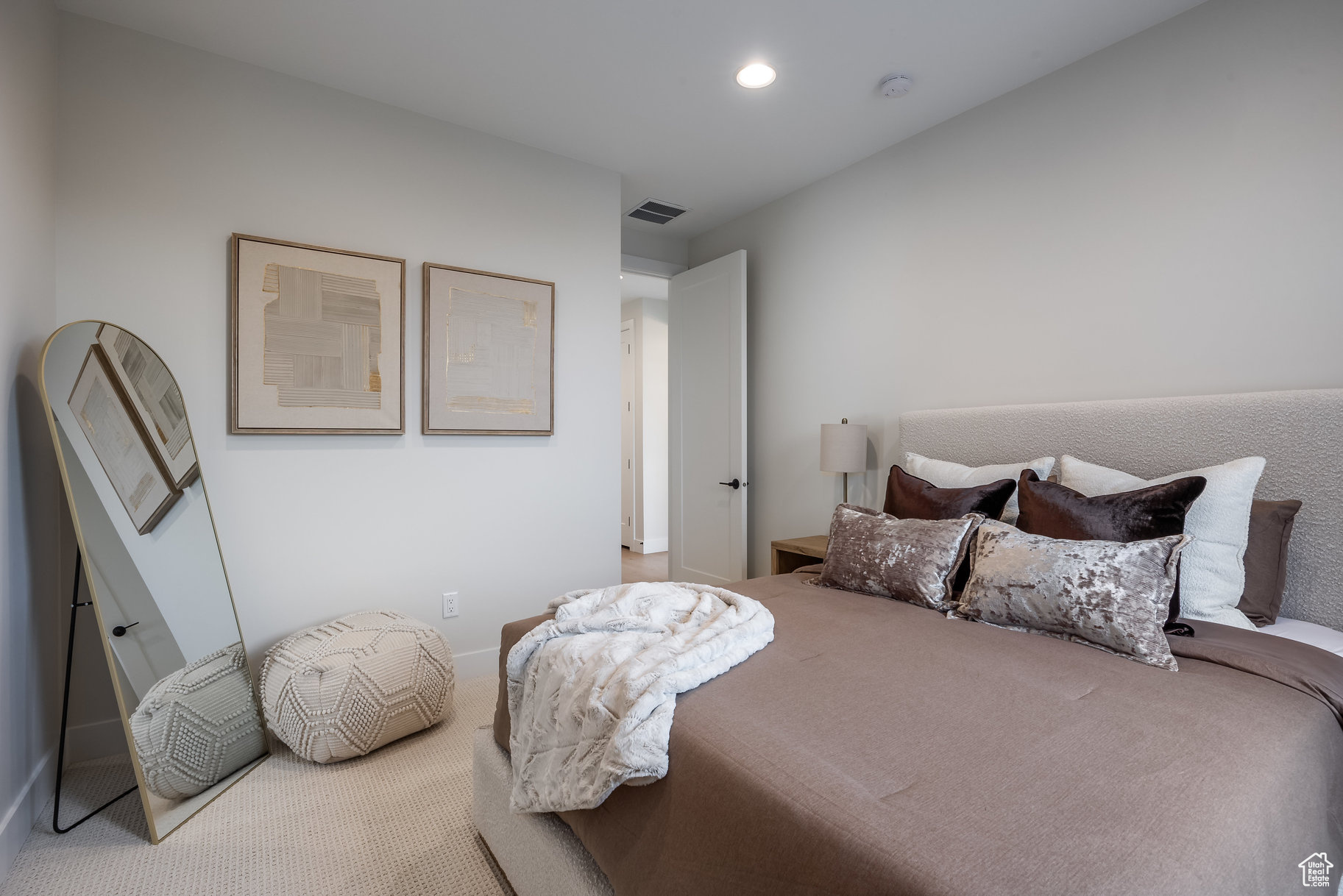 HOLLADAY PARK LANE - Residential