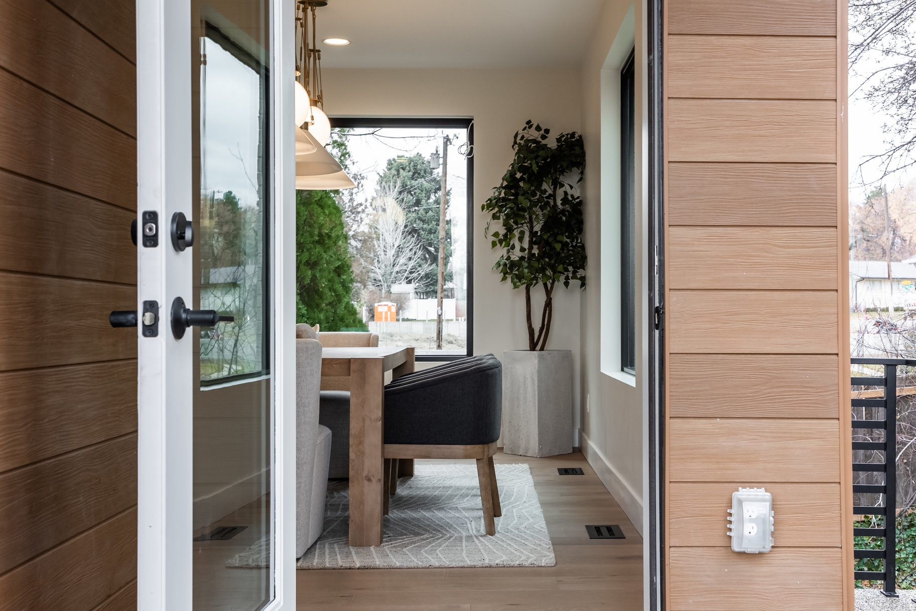 HOLLADAY PARK LANE - Residential