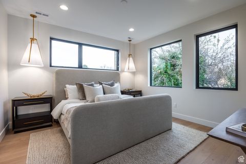 Tiny photo for 4455 S HOLLADAY PARK LN E, Holladay, UT 84124 (MLS # 2115199)
