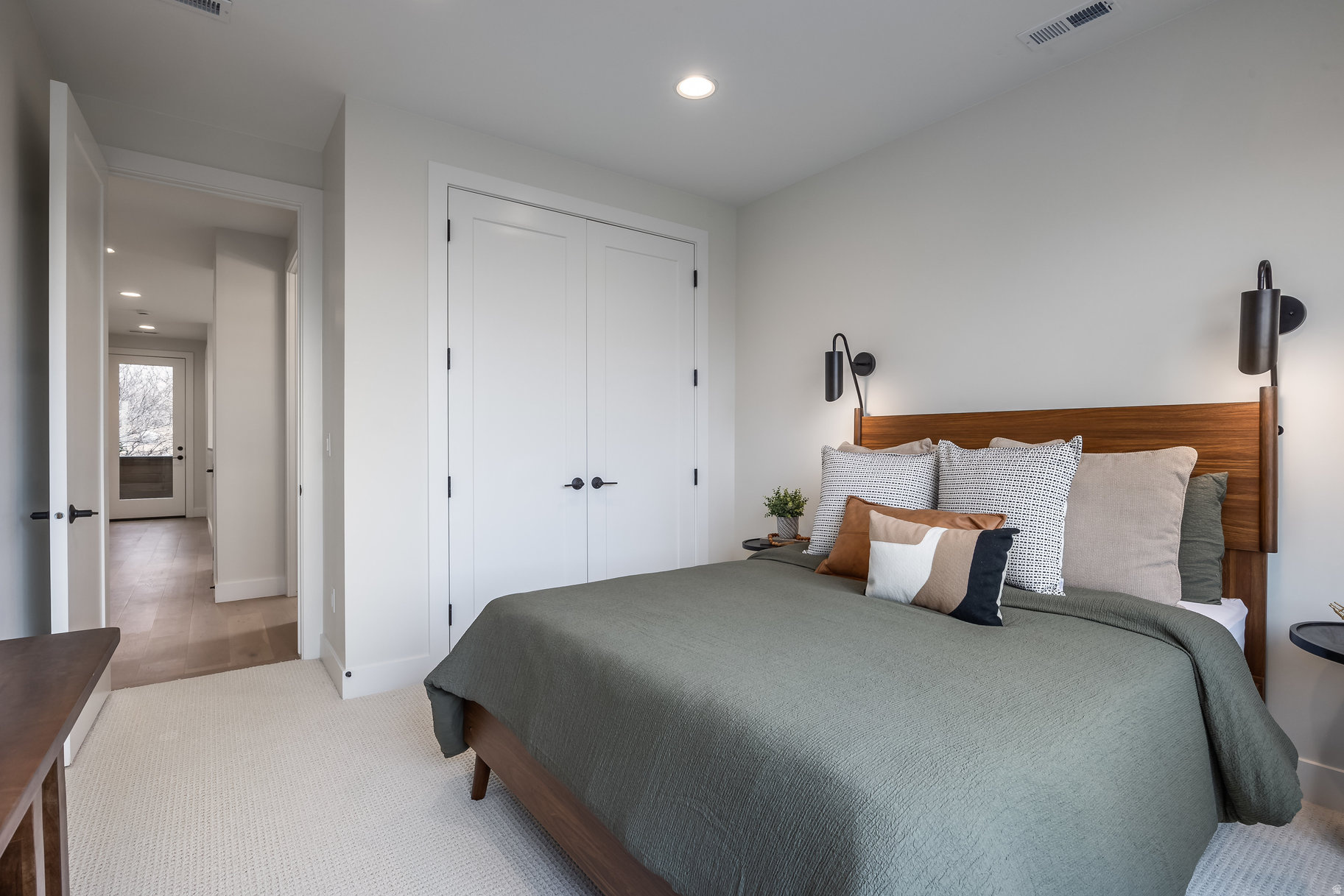 HOLLADAY PARK LANE - Residential