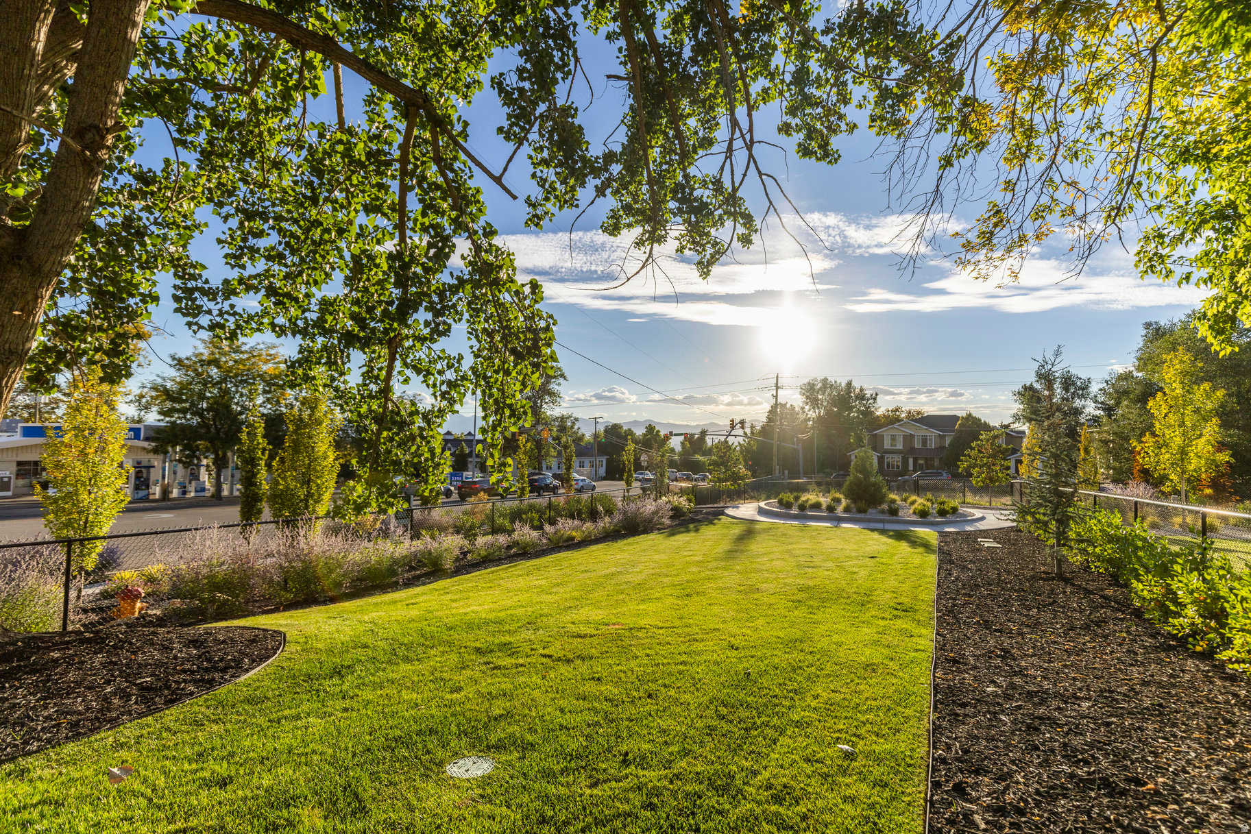 HOLLADAY PARK LANE - Residential