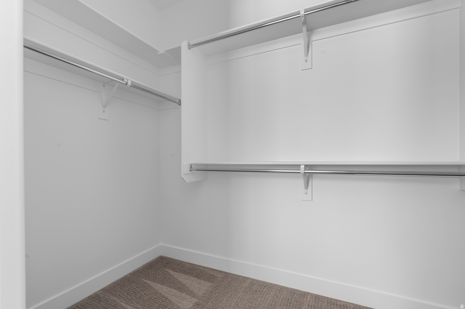 MOUNTAINSIDE ESTATES - Residential