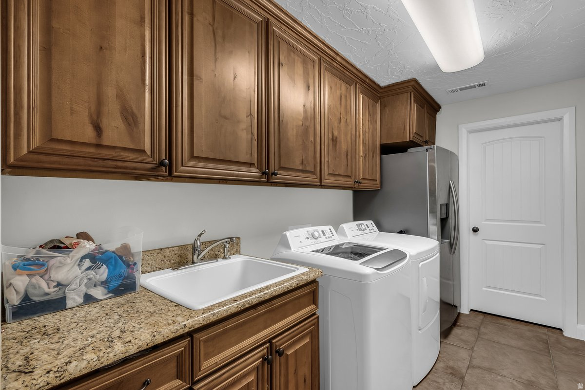 WOODHAVEN ESTATES - Residential