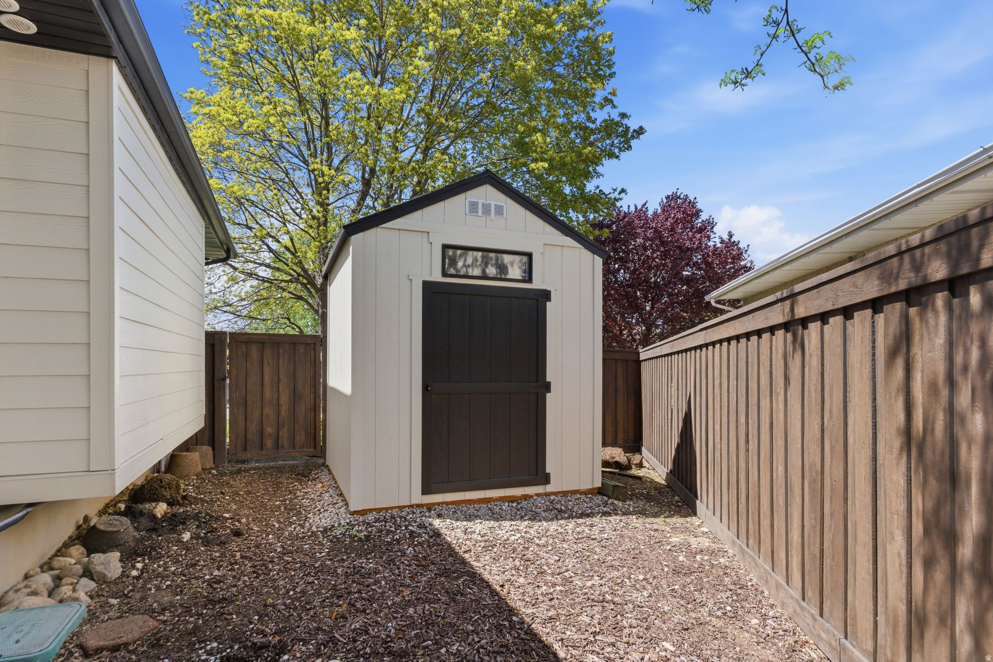 SUMMER MEADOWS - Residential