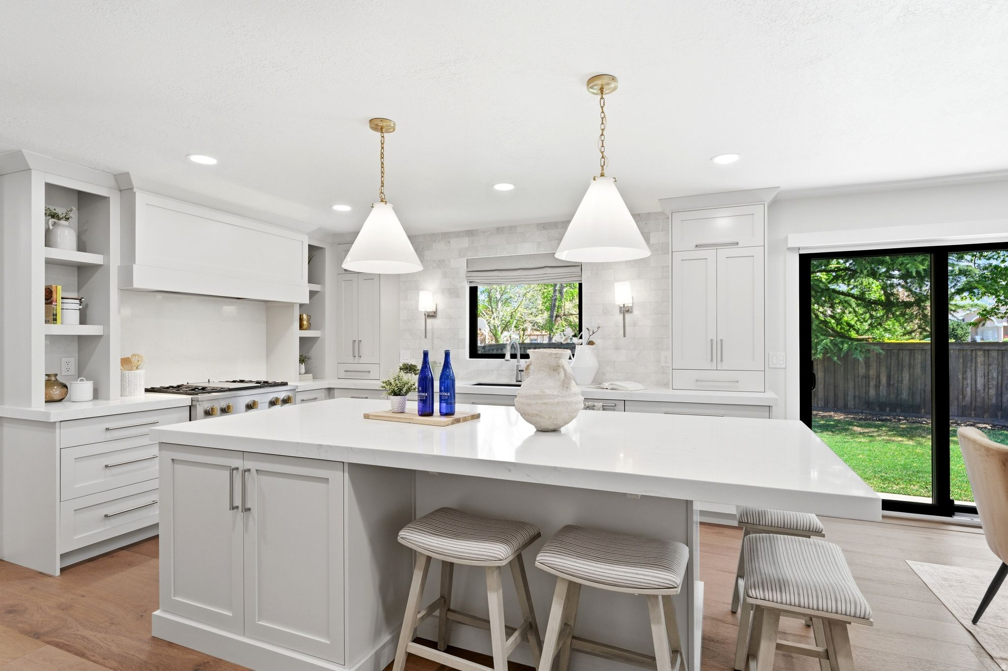 SUMMER MEADOWS - Residential