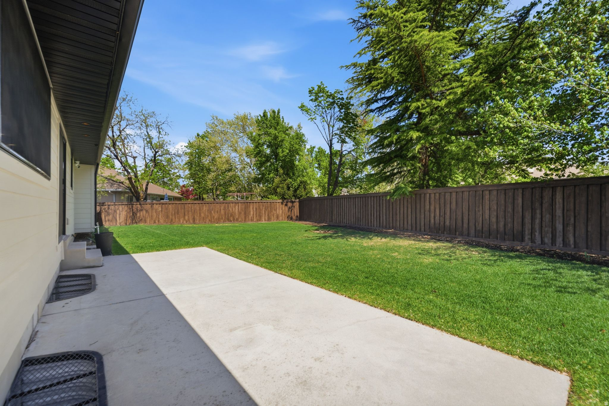 SUMMER MEADOWS - Residential