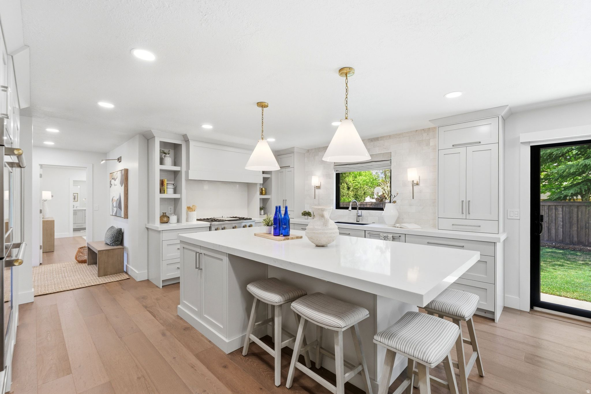 SUMMER MEADOWS - Residential