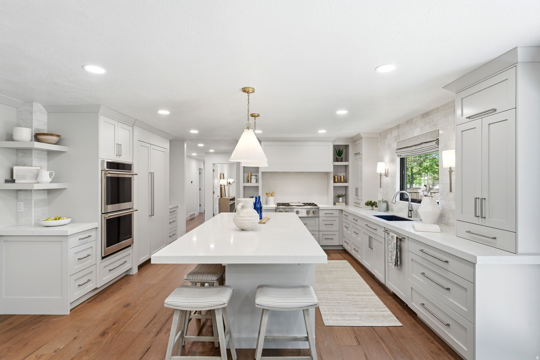 SUMMER MEADOWS - Residential