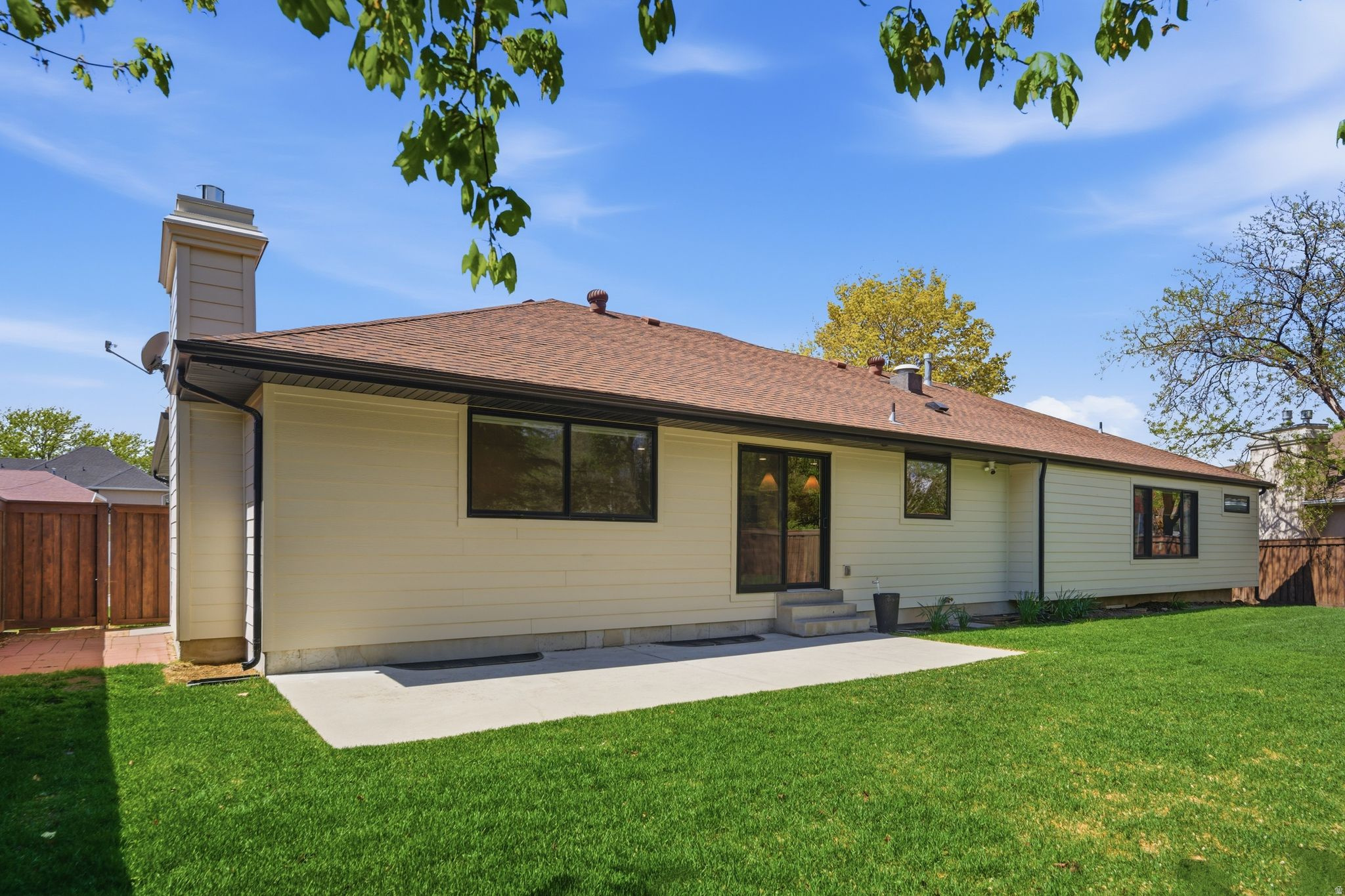 SUMMER MEADOWS - Residential