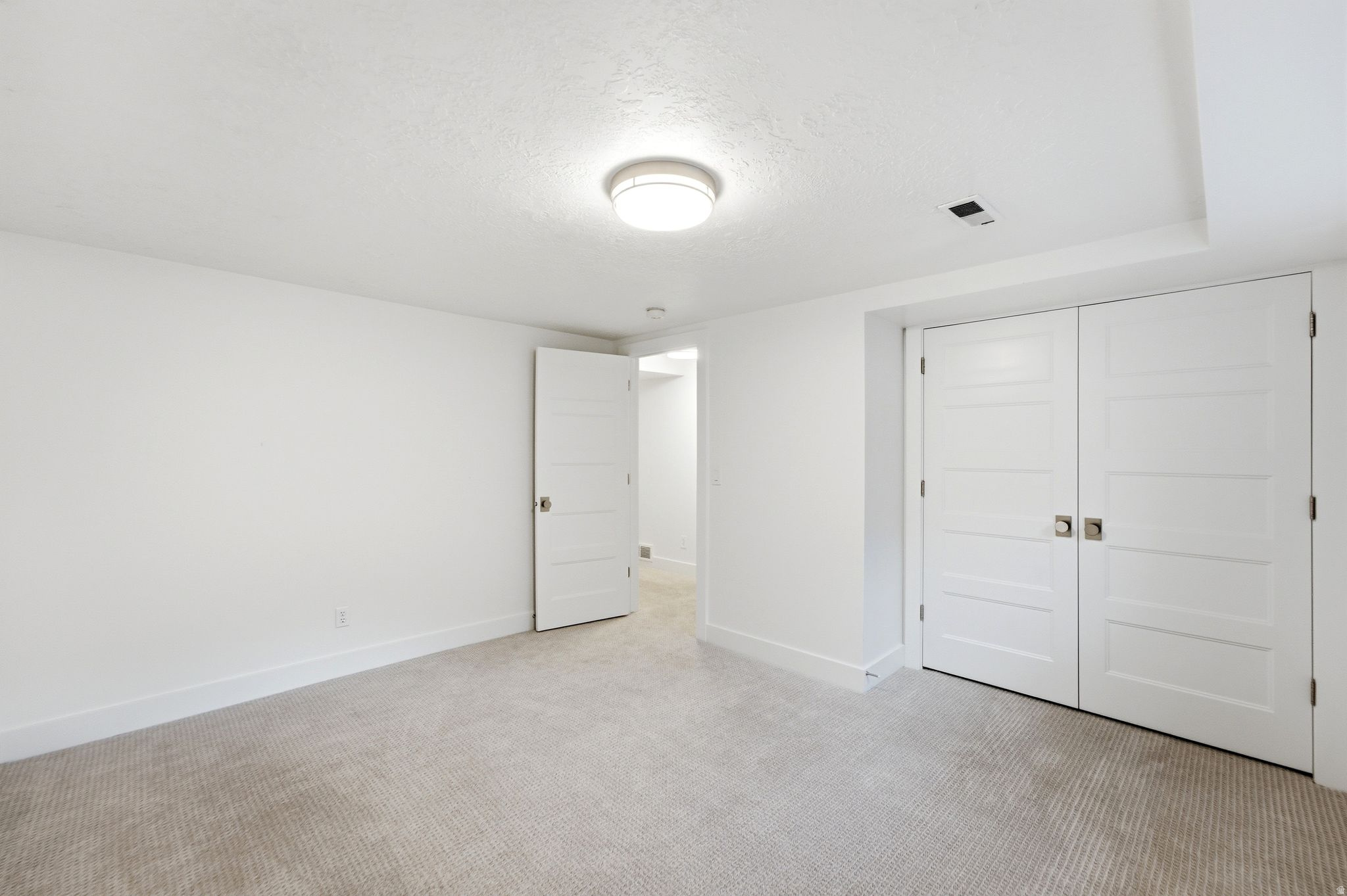 SUMMER MEADOWS - Residential