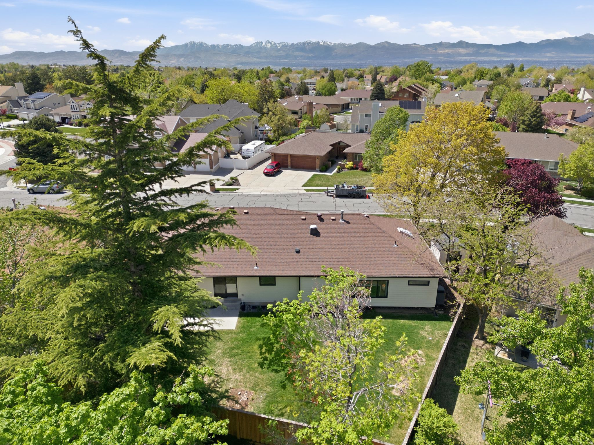 SUMMER MEADOWS - Residential